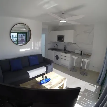 Cozy With Pool View Appartement *